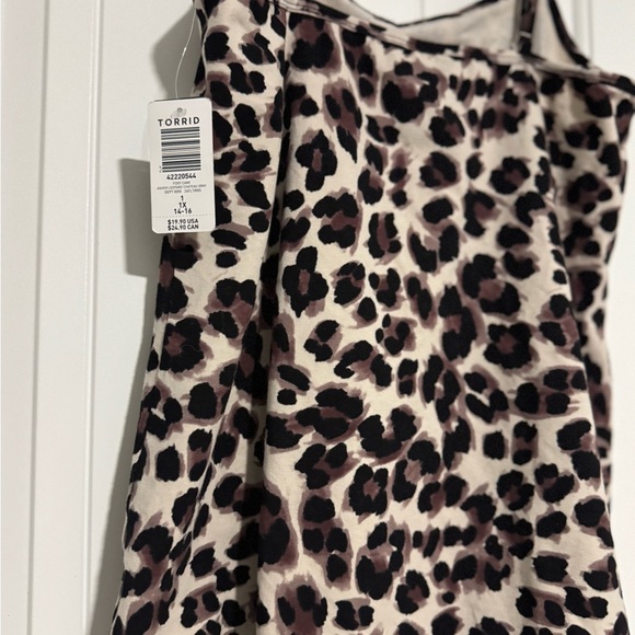 Torrid Black and White Fitted Camisole - Picture 4 of 4